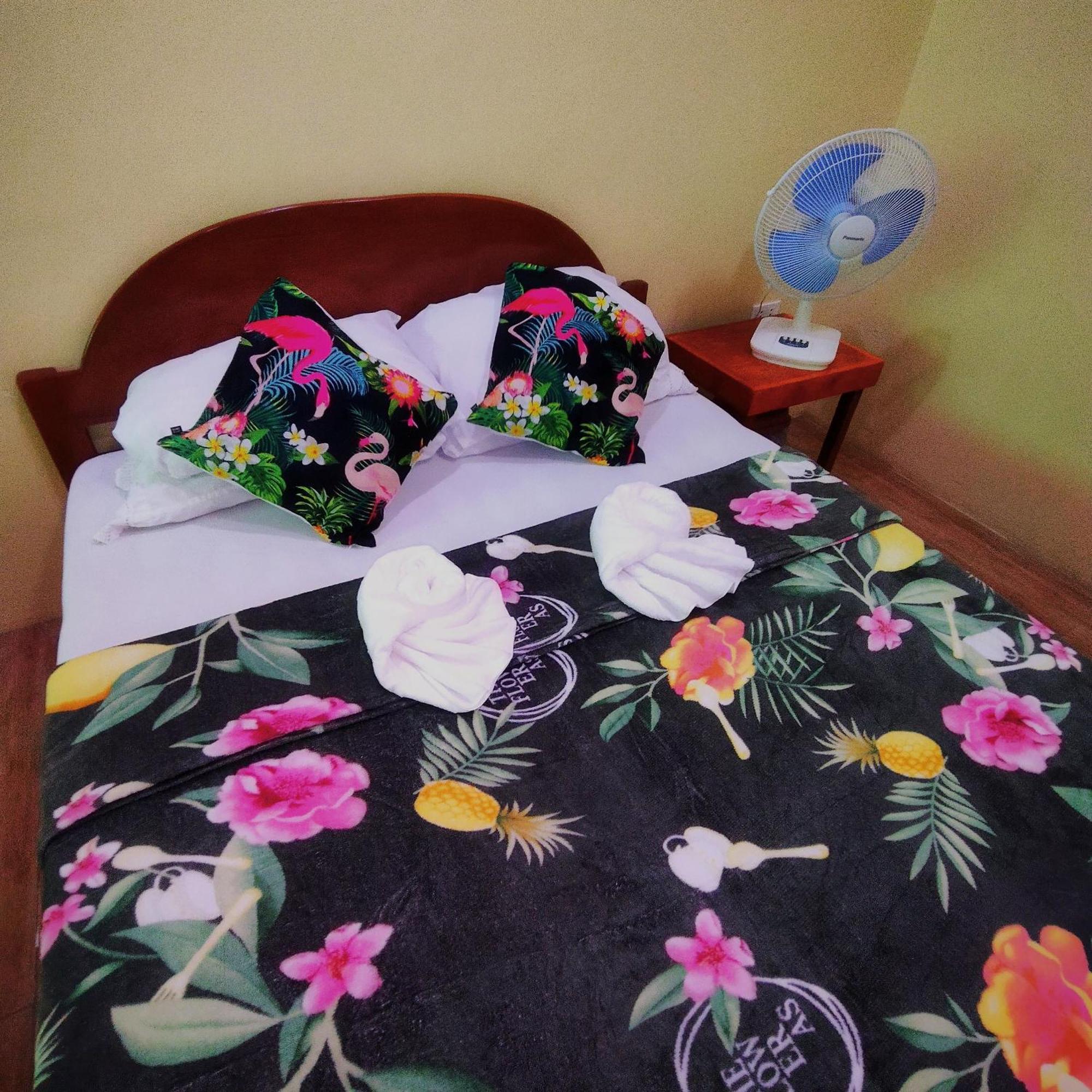 Pamujo Hostel Baclayon Pokój zdjęcie