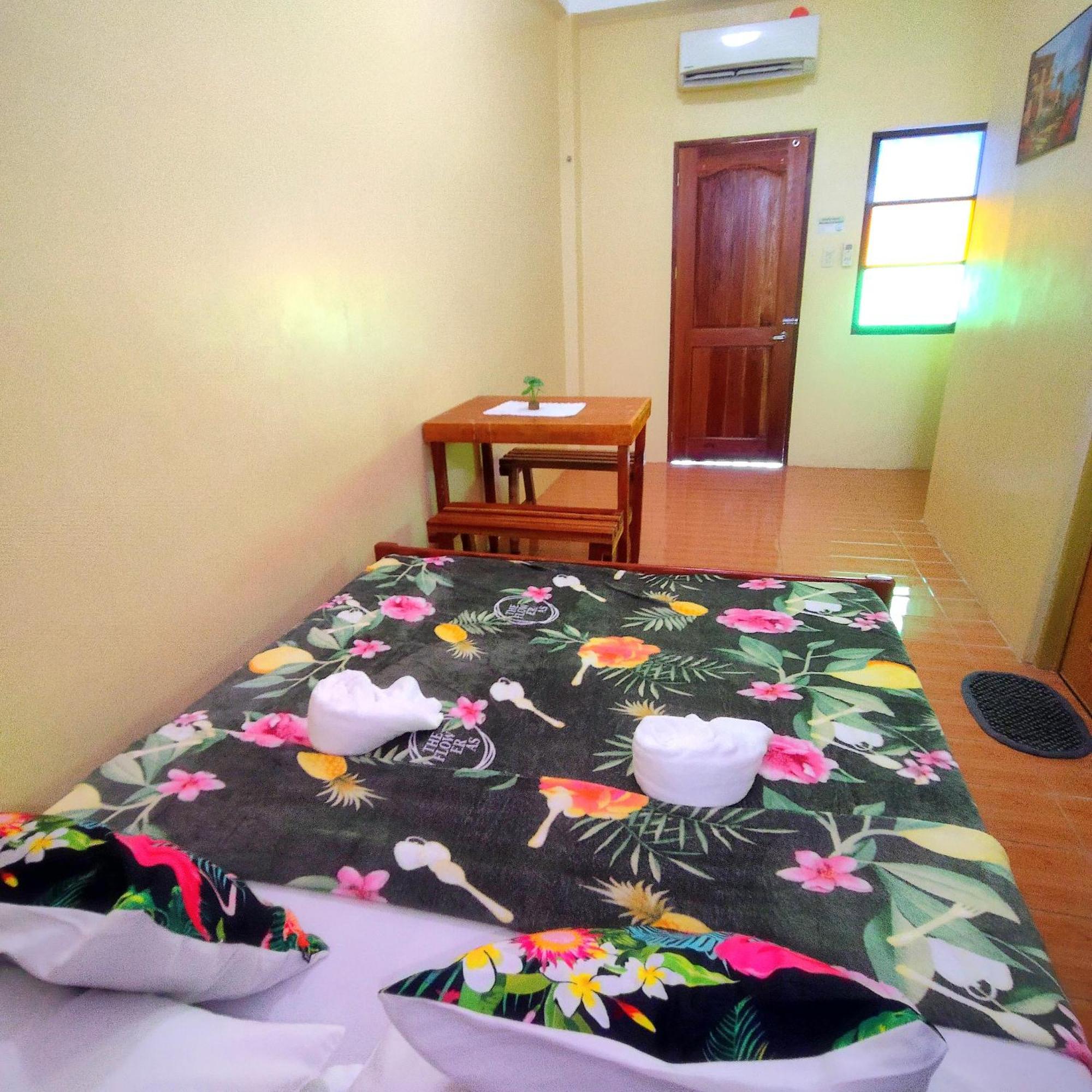 Pamujo Hostel Baclayon Pokój zdjęcie